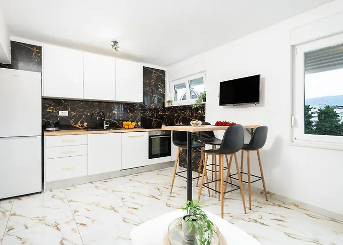 Luxury 2 Bedrooms App With Terrace In Center Old Town Lejlighed Split