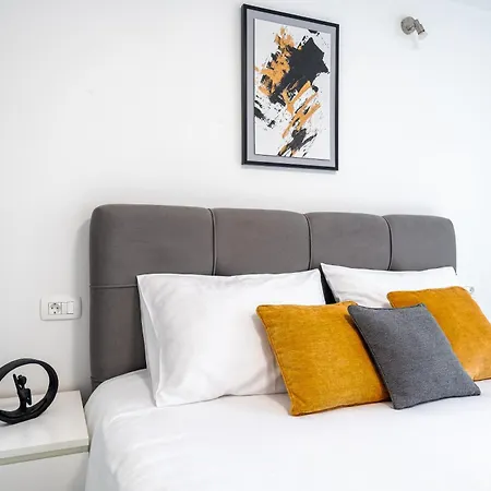 Luxury 2 Bedrooms App With Terrace In Center Old Town *