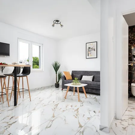 Luxury 2 Bedrooms App With Terrace In Center Old Town Split